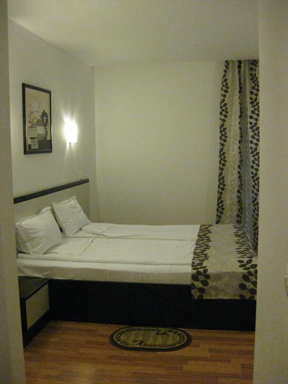 טקירגיול Hotel Anina מראה חיצוני תמונה